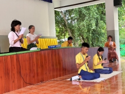 20240705172440(2).jpg - โรงเรียนบ้านหนองโค้ง จัดกิจกรรมธรรมะชำระใจ ทุกวันศุกร์ เพื่อให้นักเรียนทุกระดับชั้น ได้สวดมนต์สรรเสริญพระรัตนตรัย สวดมนต์ทำนองสรภัญญะ ปลูกฝังคุณธรรมจริยธรรม ร่วมสืบสานขนบธรรมเนียบประเพณี  | https://bannongkong.ac.th